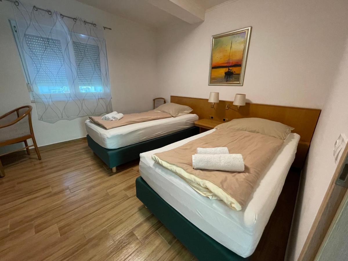 Liget Ueduelopark Fonyod Aparthotel Exterior photo